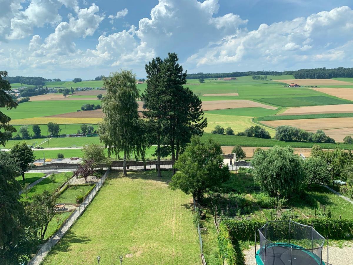 Hotel Lion D'Or Romont Exteriör bild