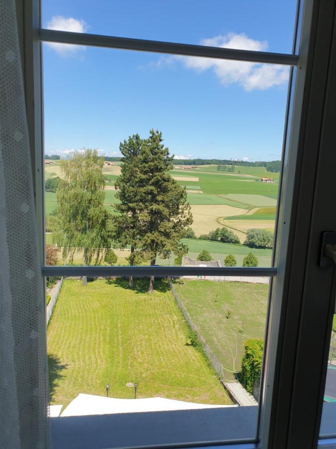 Hotel Lion D'Or Romont Exteriör bild
